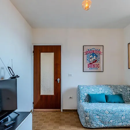Nave Blu By Interhome * Gravedona