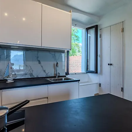 Nave Blu By Interhome *